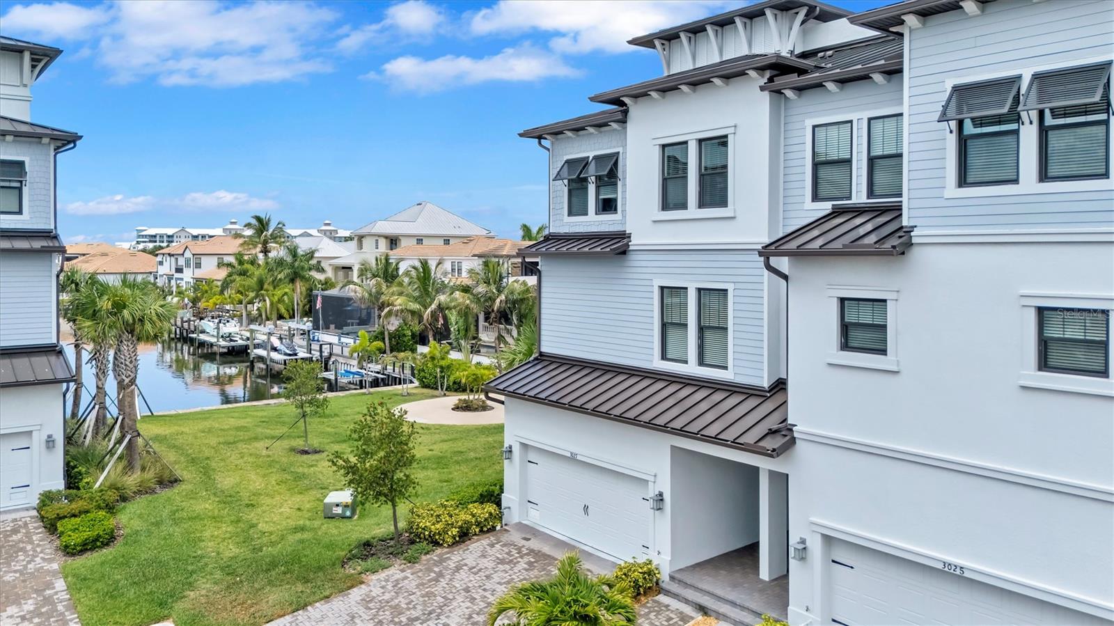 3027 BERMUDA SLOOP CIR Property Photo 1