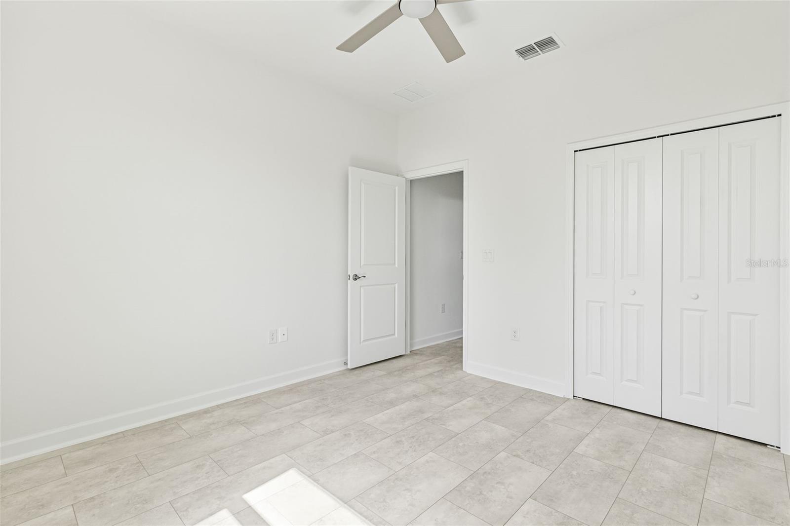 7329 Athens Ter Property Photo 14