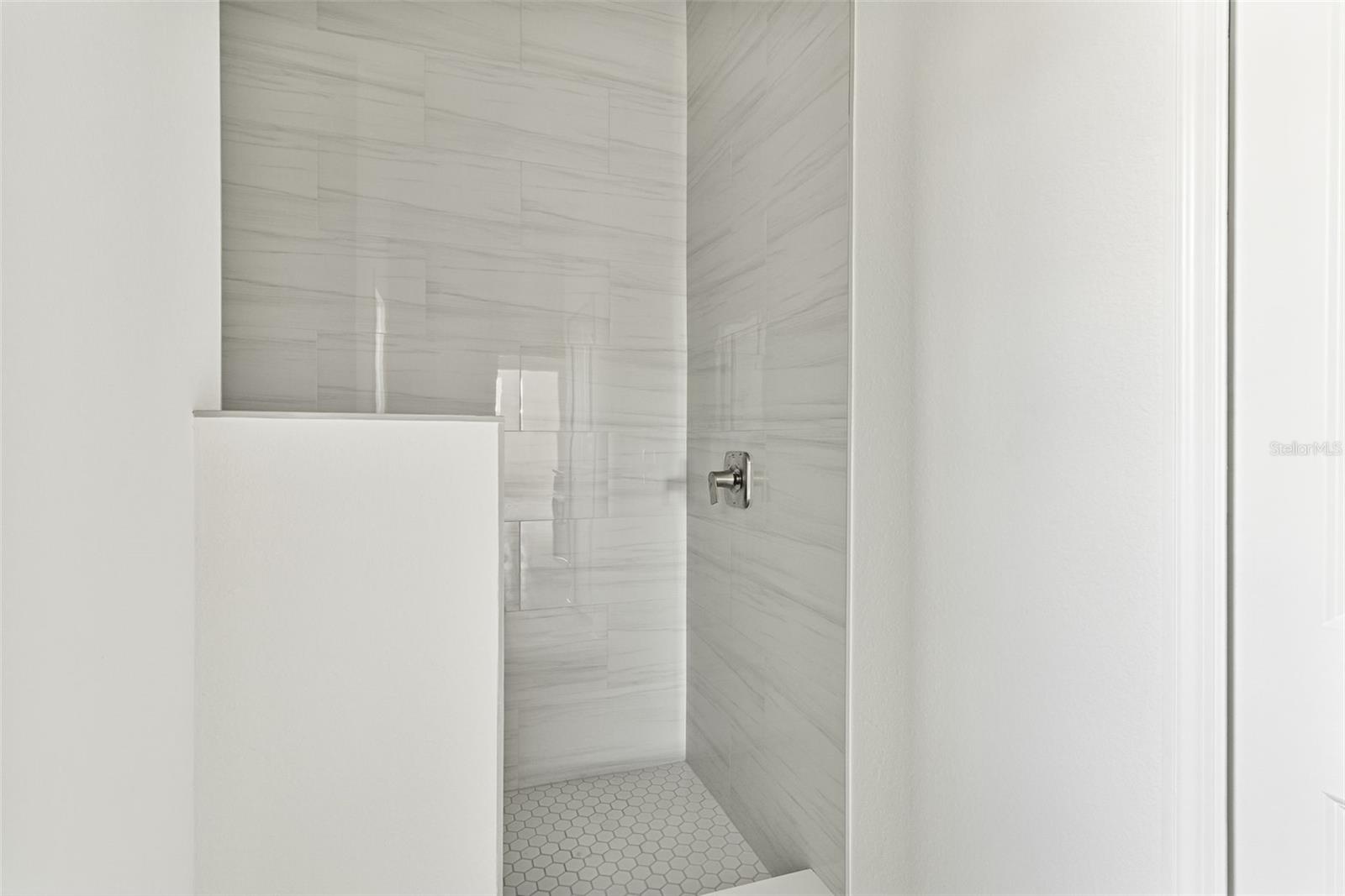 7329 Athens Ter Property Photo 28
