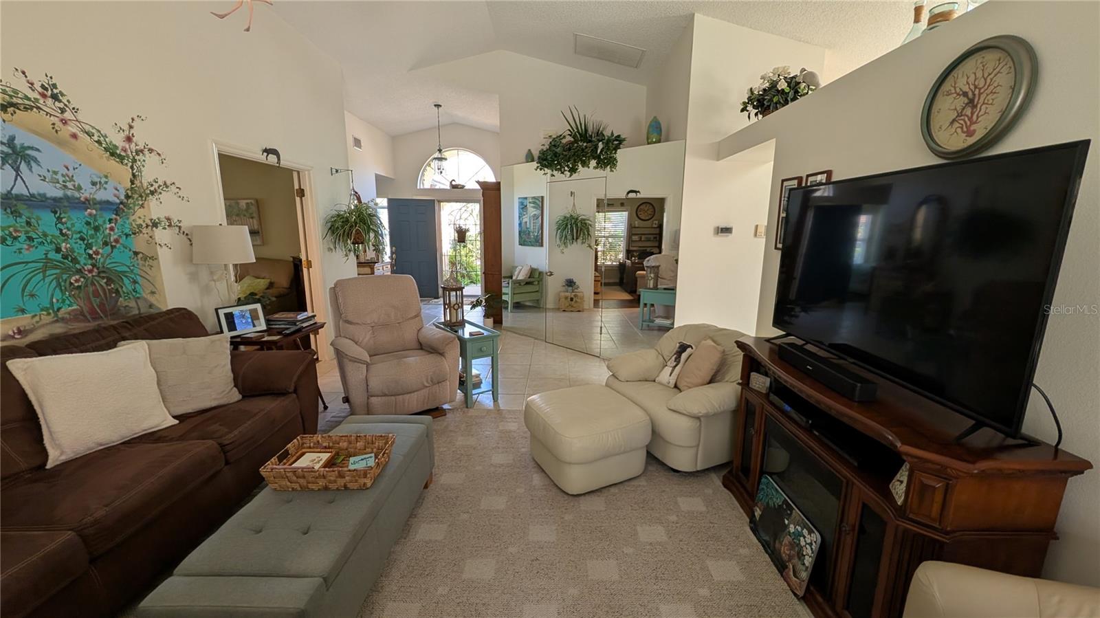5406 83rd Ter E Property Photo 4