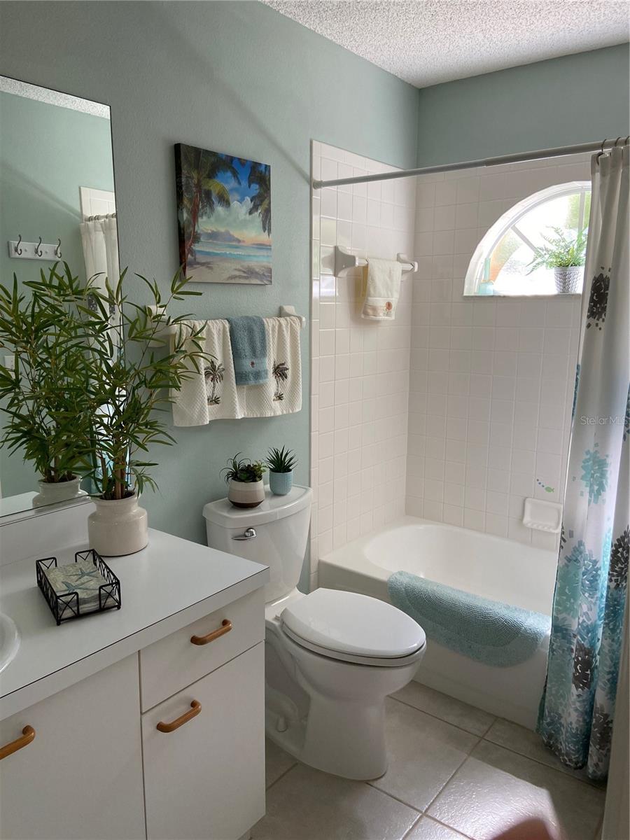 5406 83rd Ter E Property Photo 12