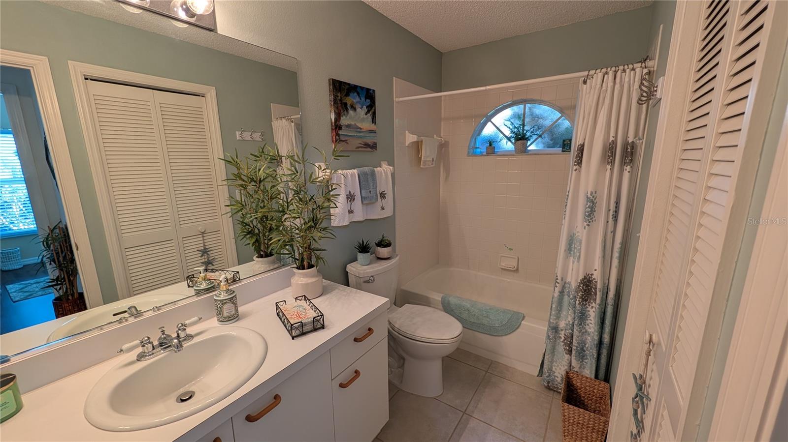 5406 83rd Ter E Property Photo 13