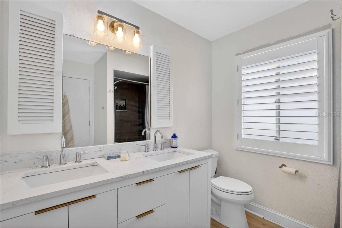 885 Fairfax Ter Nw Property Photo 19