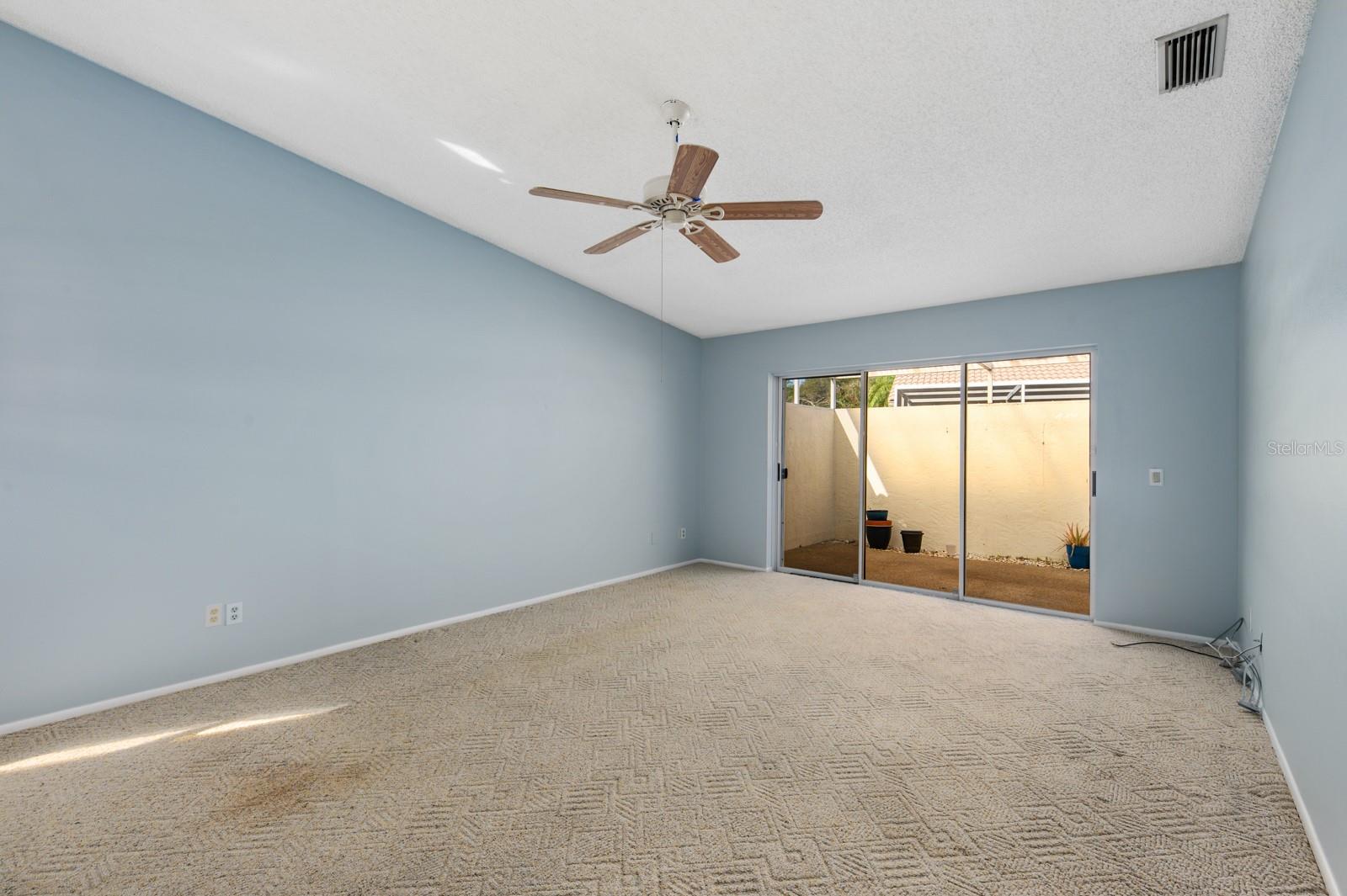5528 37th St E #5528 Property Photo 11