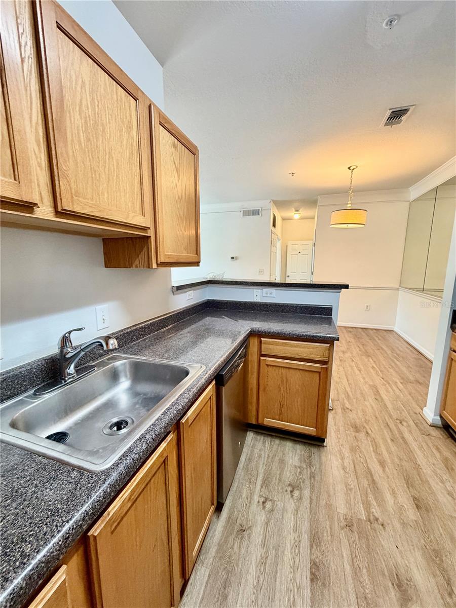 4802 51st St W #409 Property Photo 14