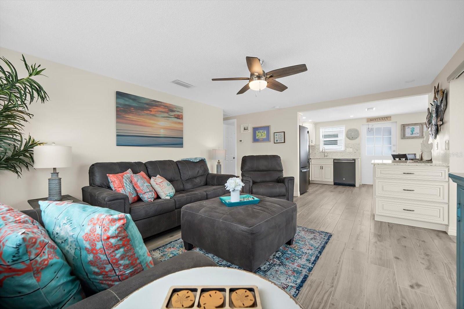 6154 Midnight Pass Rd #b1 Property Photo 14