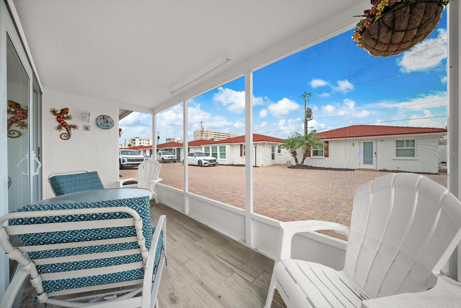 6154 Midnight Pass Rd #b1 Property Photo 27