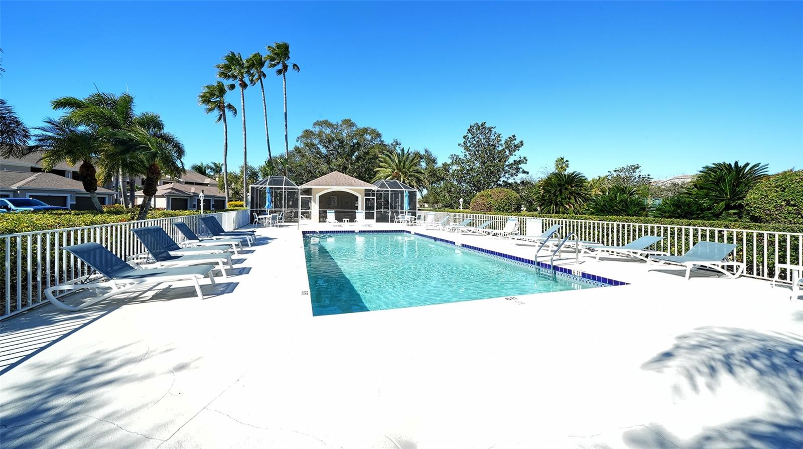 9641 Castle Point Dr #1226 Property Photo 42