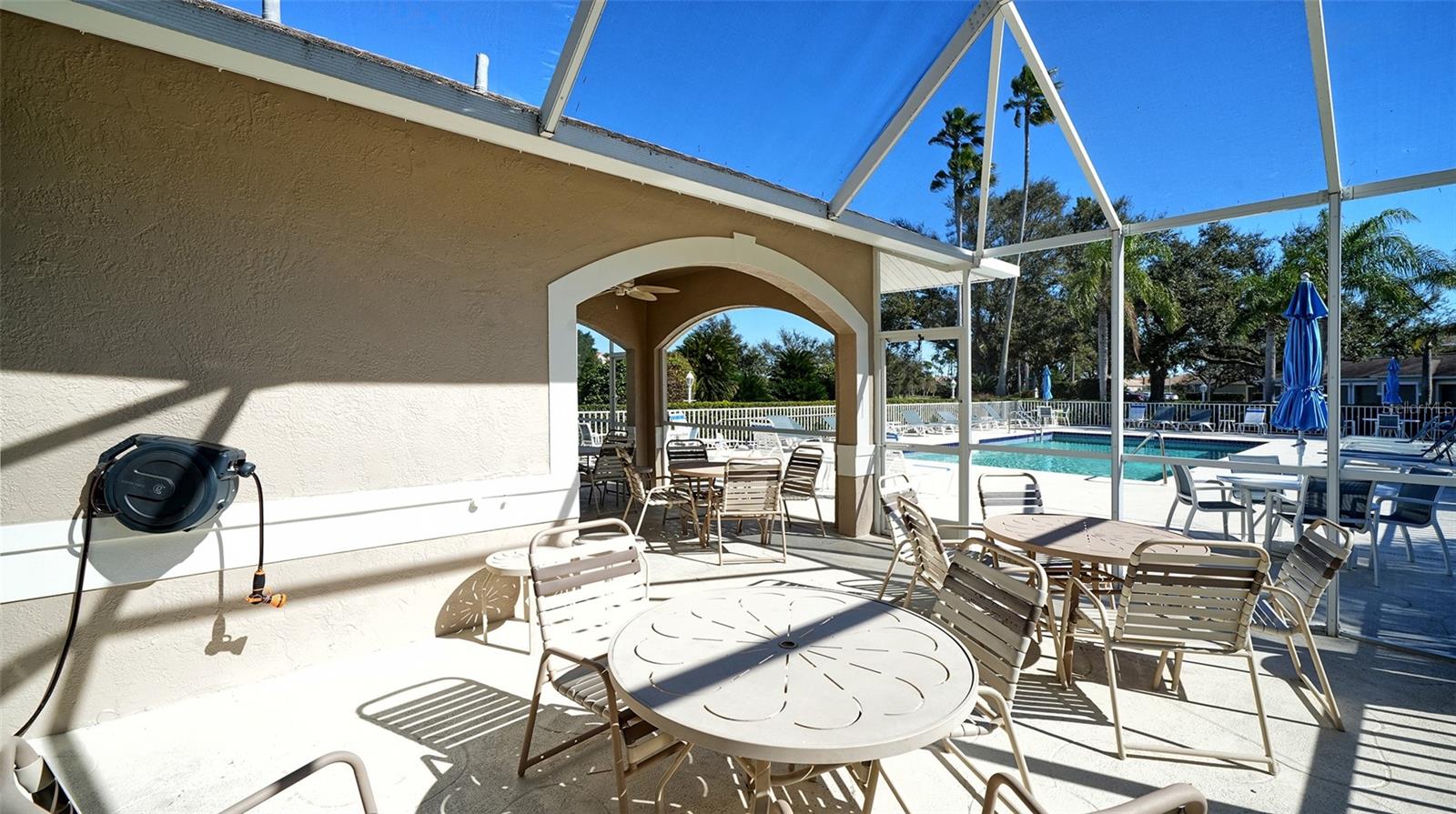 9641 Castle Point Dr #1226 Property Photo 43