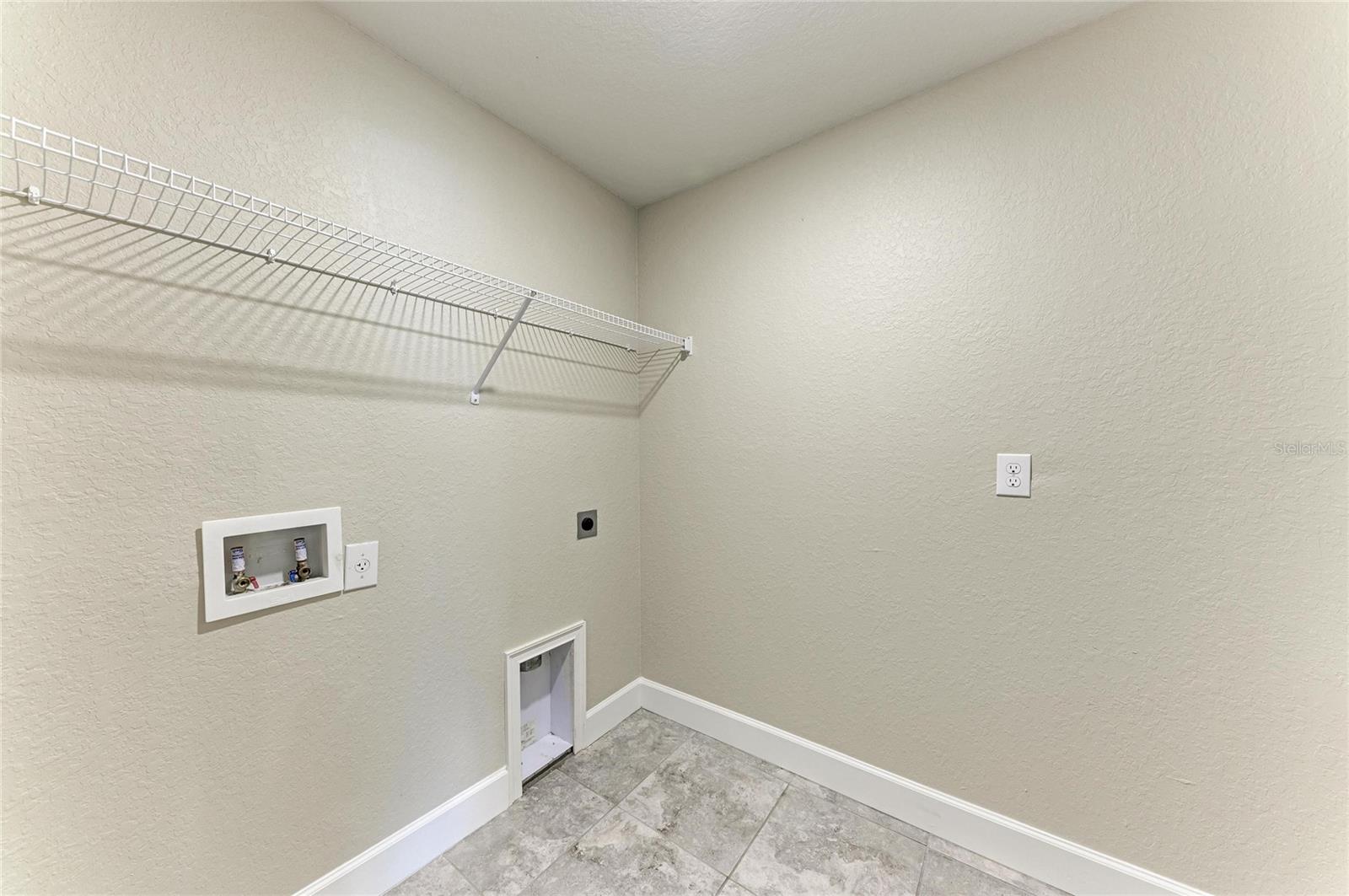 9421 43rd Ct E Property Photo 26