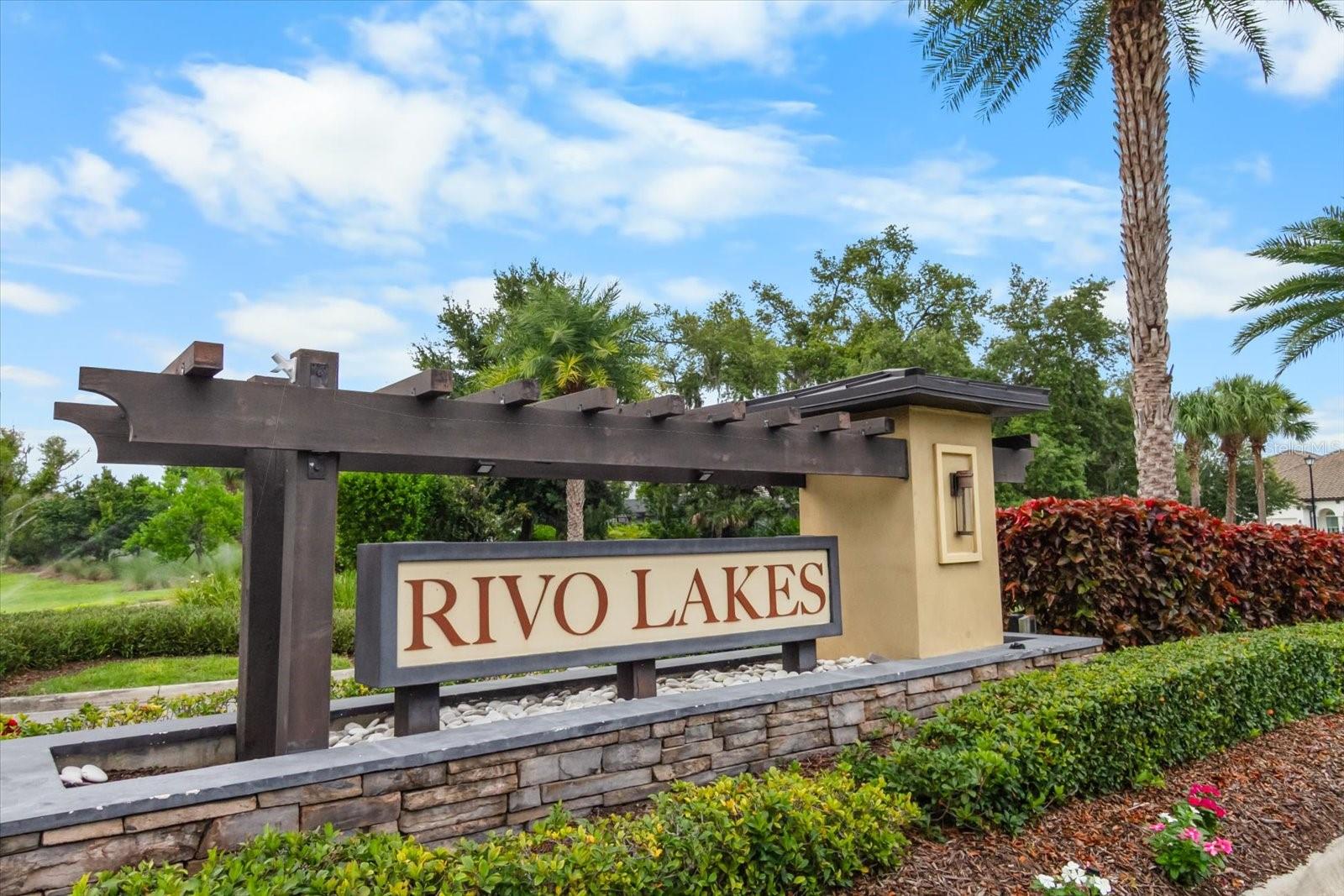 6325 Rivo Lakes Blvd Property Photo 8