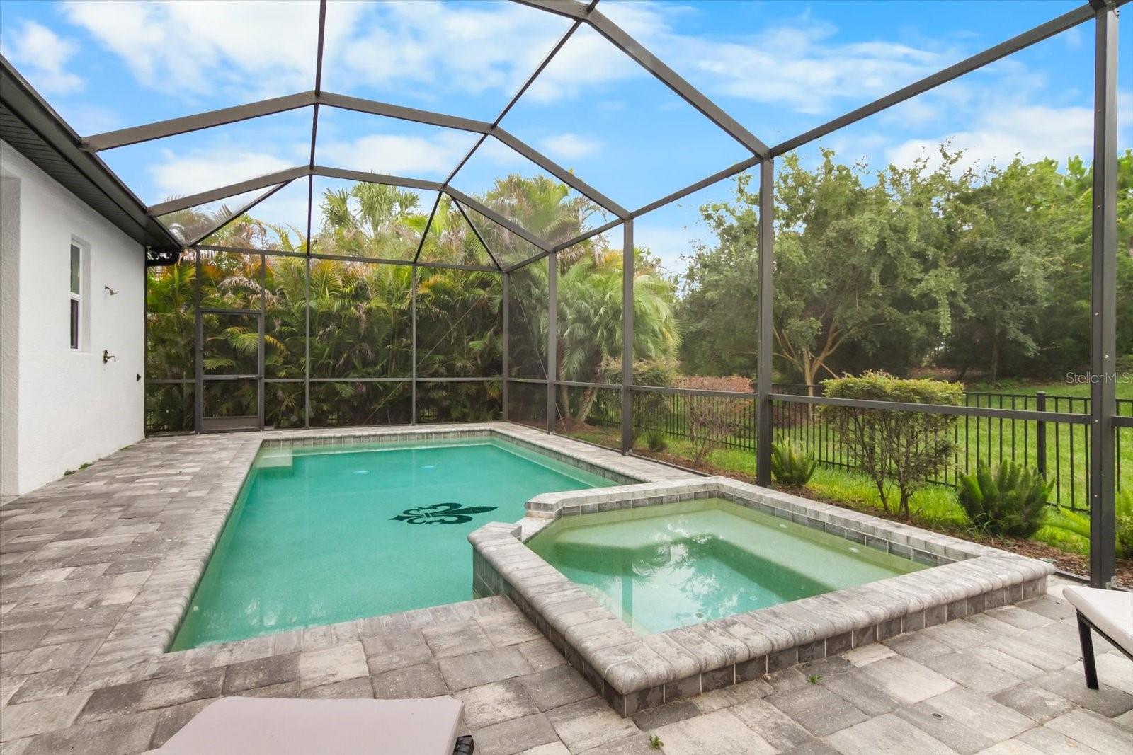 6325 Rivo Lakes Blvd Property Photo 10