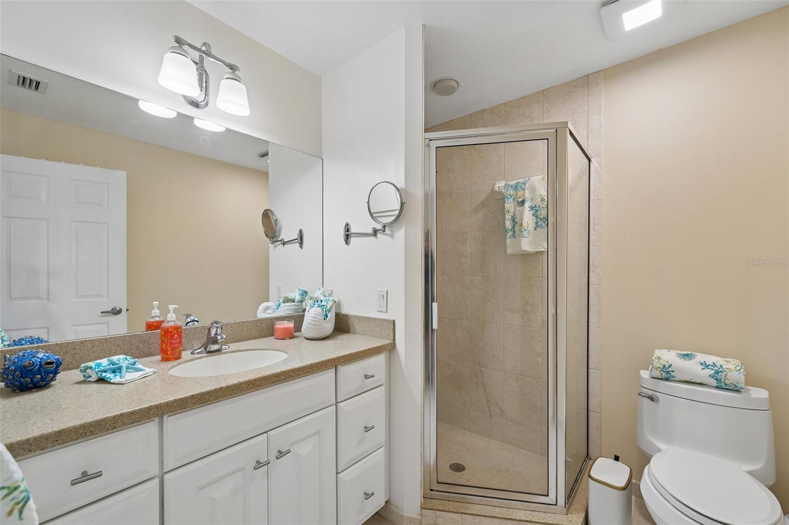 1041 Capri Isles Blvd #209 Property Photo 23