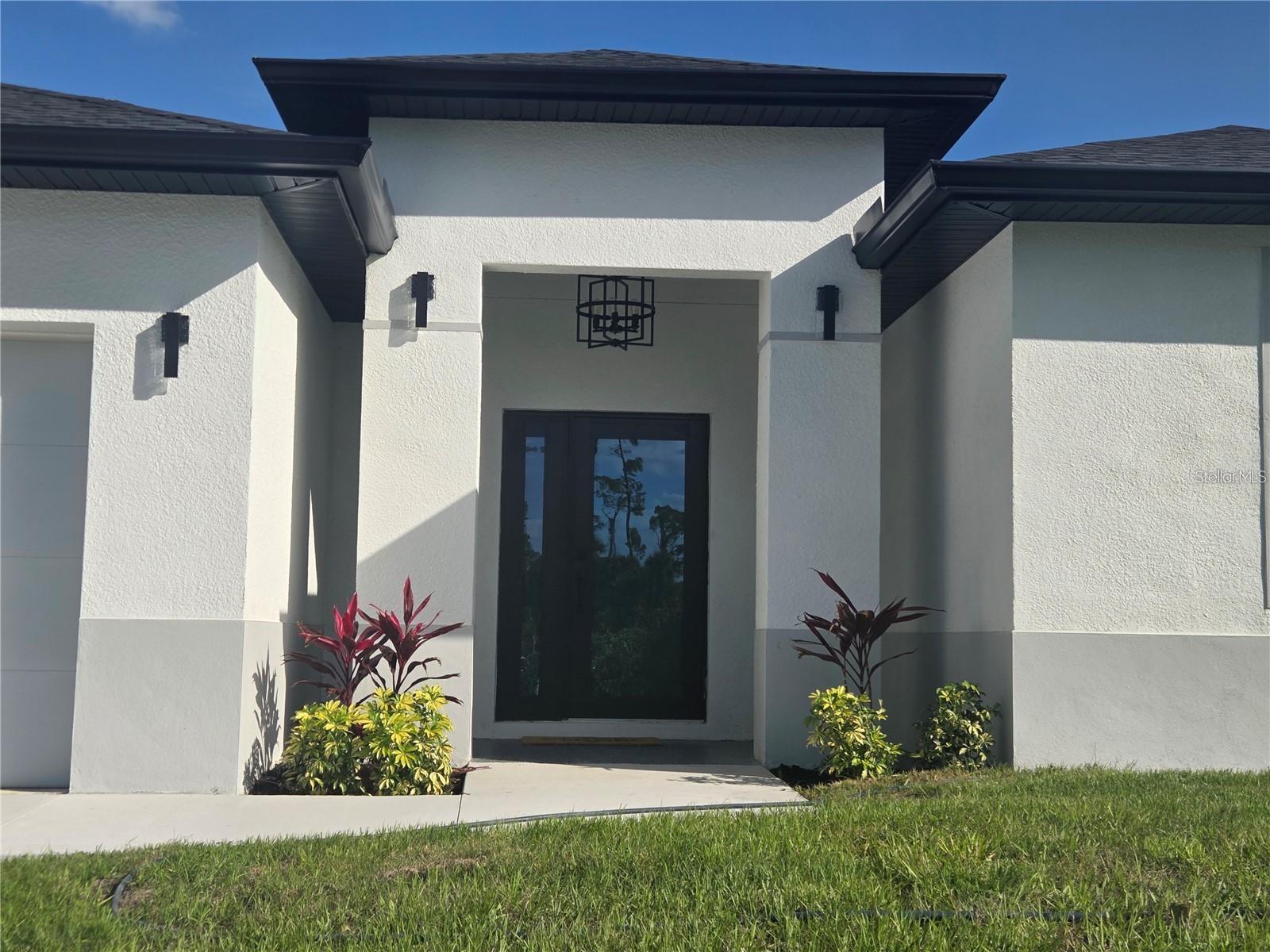 2074 RIBBON TER Property Photo 1