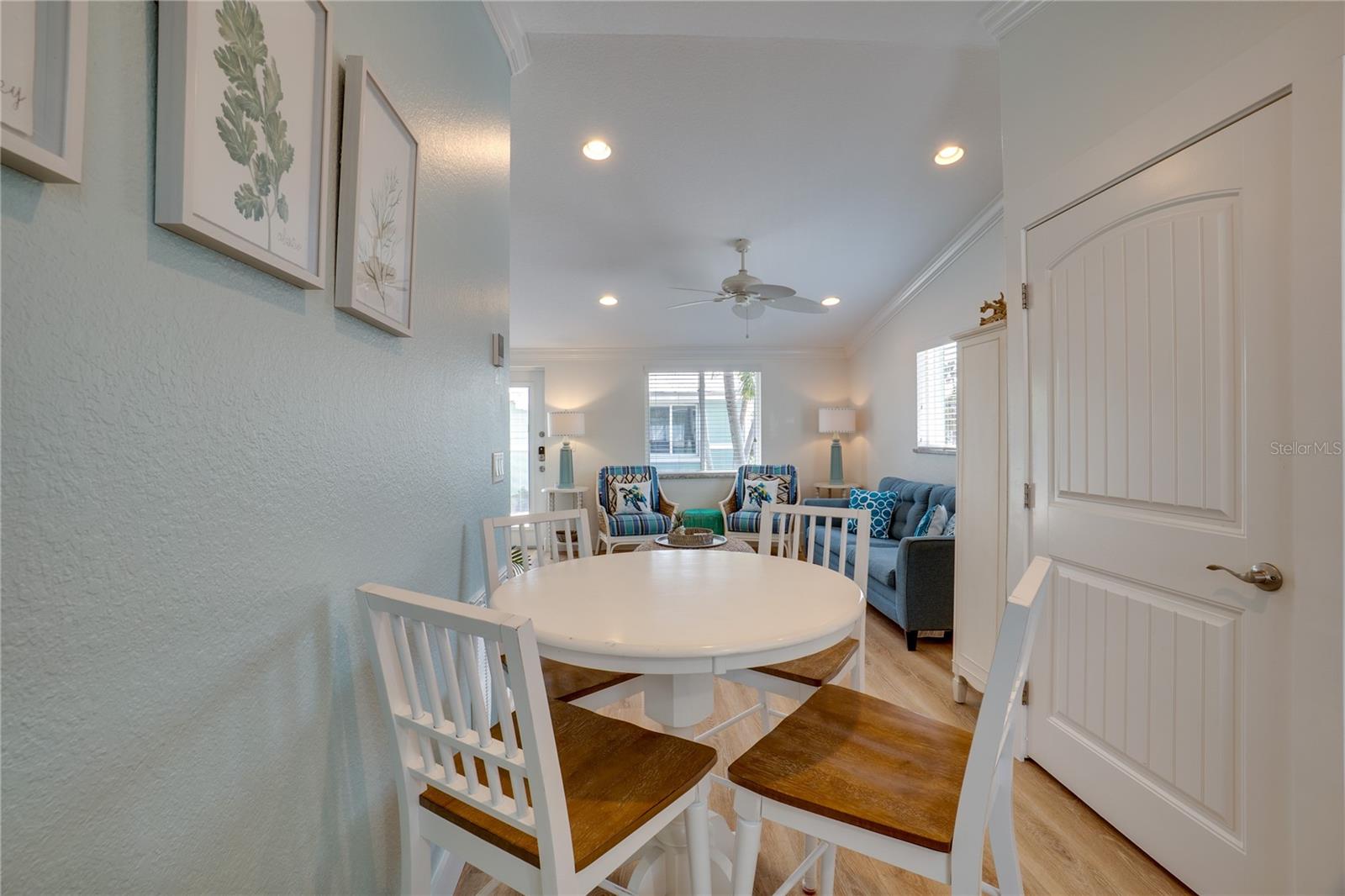 3009 Avenue E #a Property Photo 6