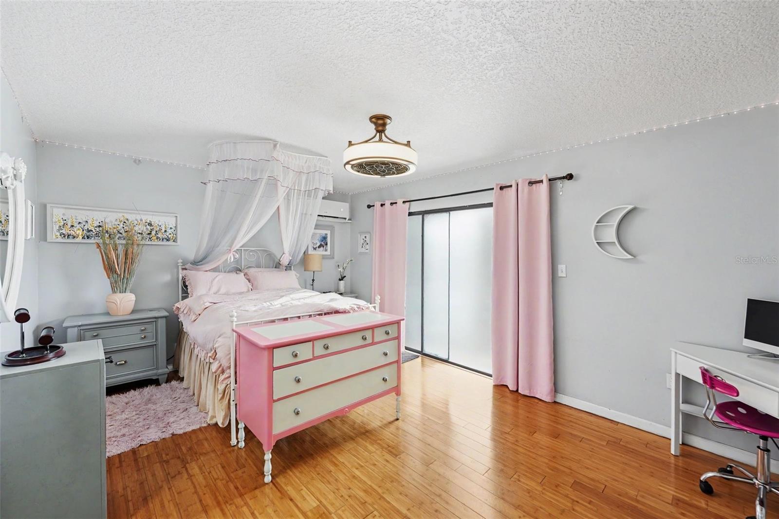 1615 Saint Pauls Dr Property Photo 15