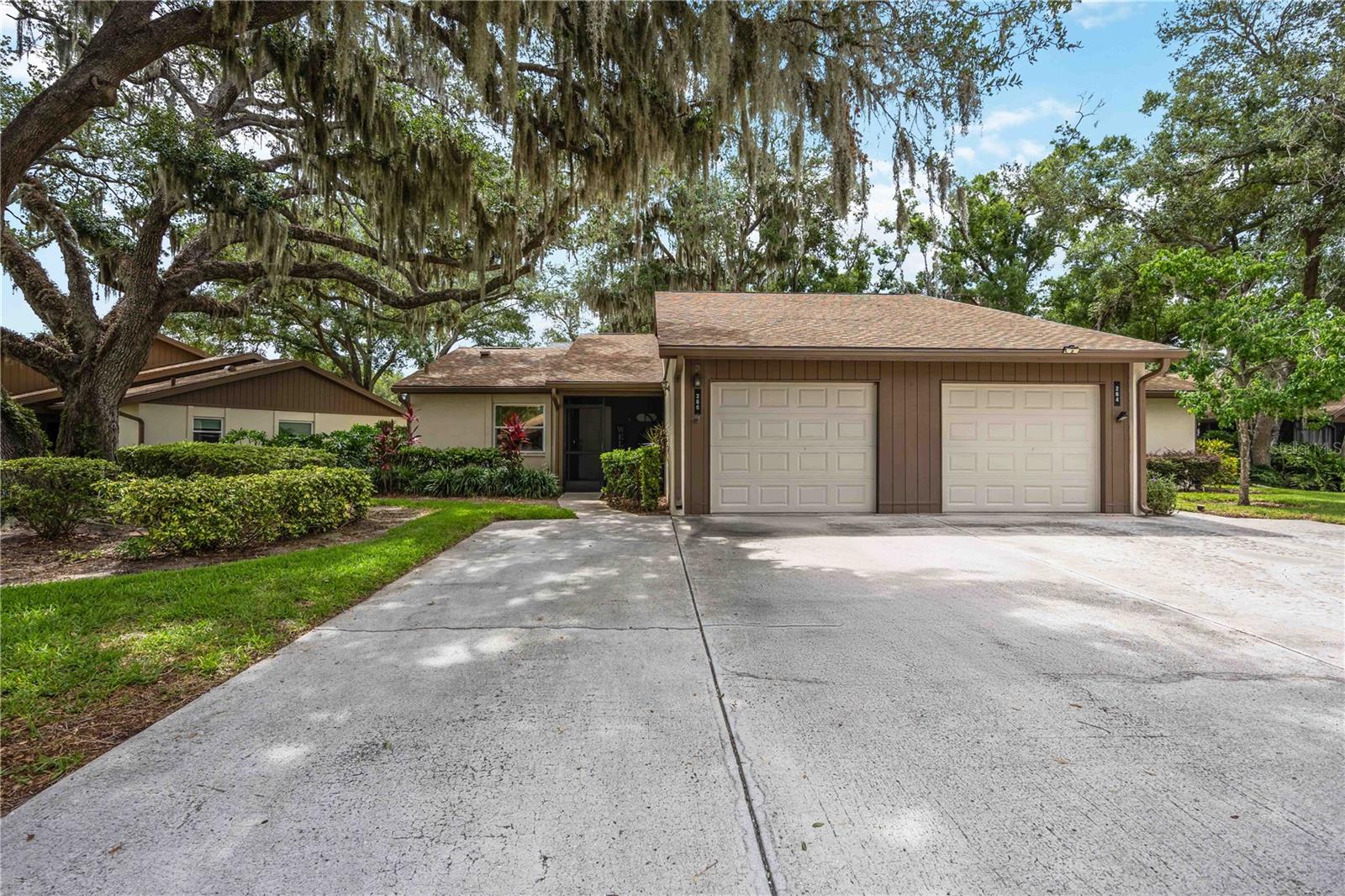 266 Oak Hill Dr #34 Property Photo 1