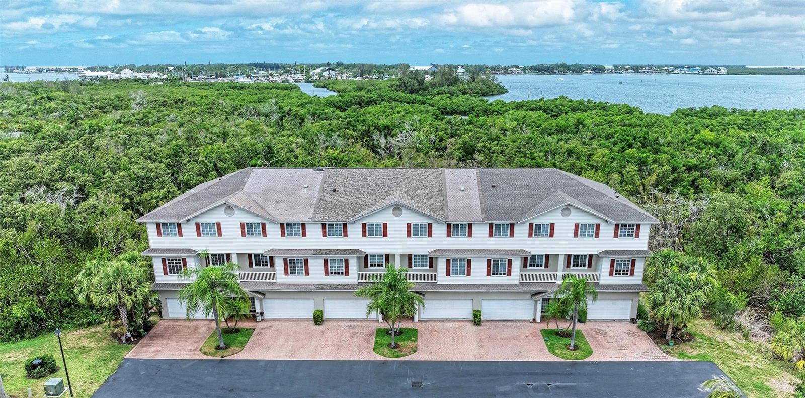 A4696631 Property Photo 1