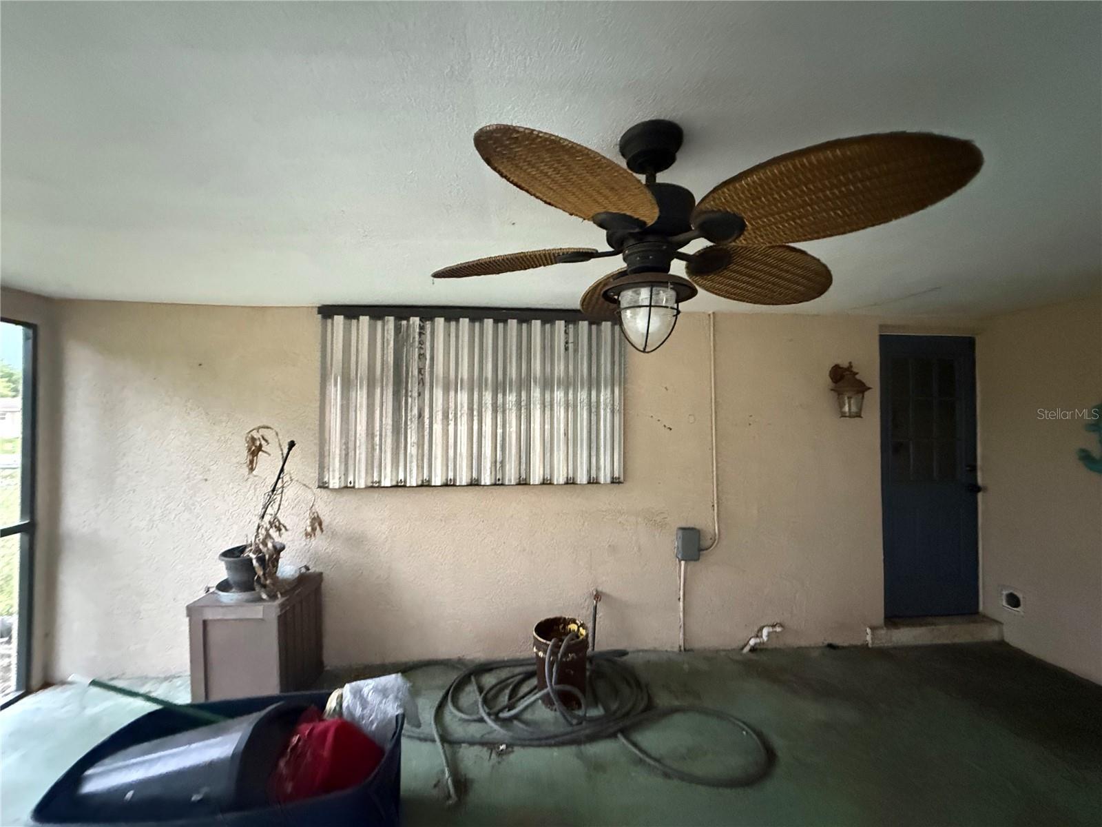23014 Mcnulty Ave Property Photo 15