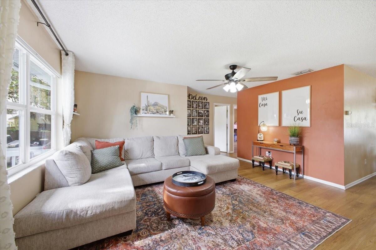 115 Brown St Property Photo 4
