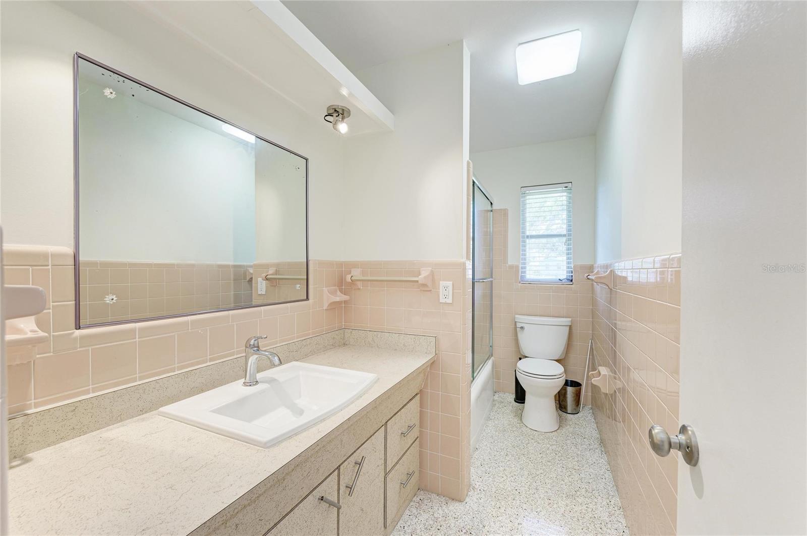 302 Dona Dr Property Photo 61