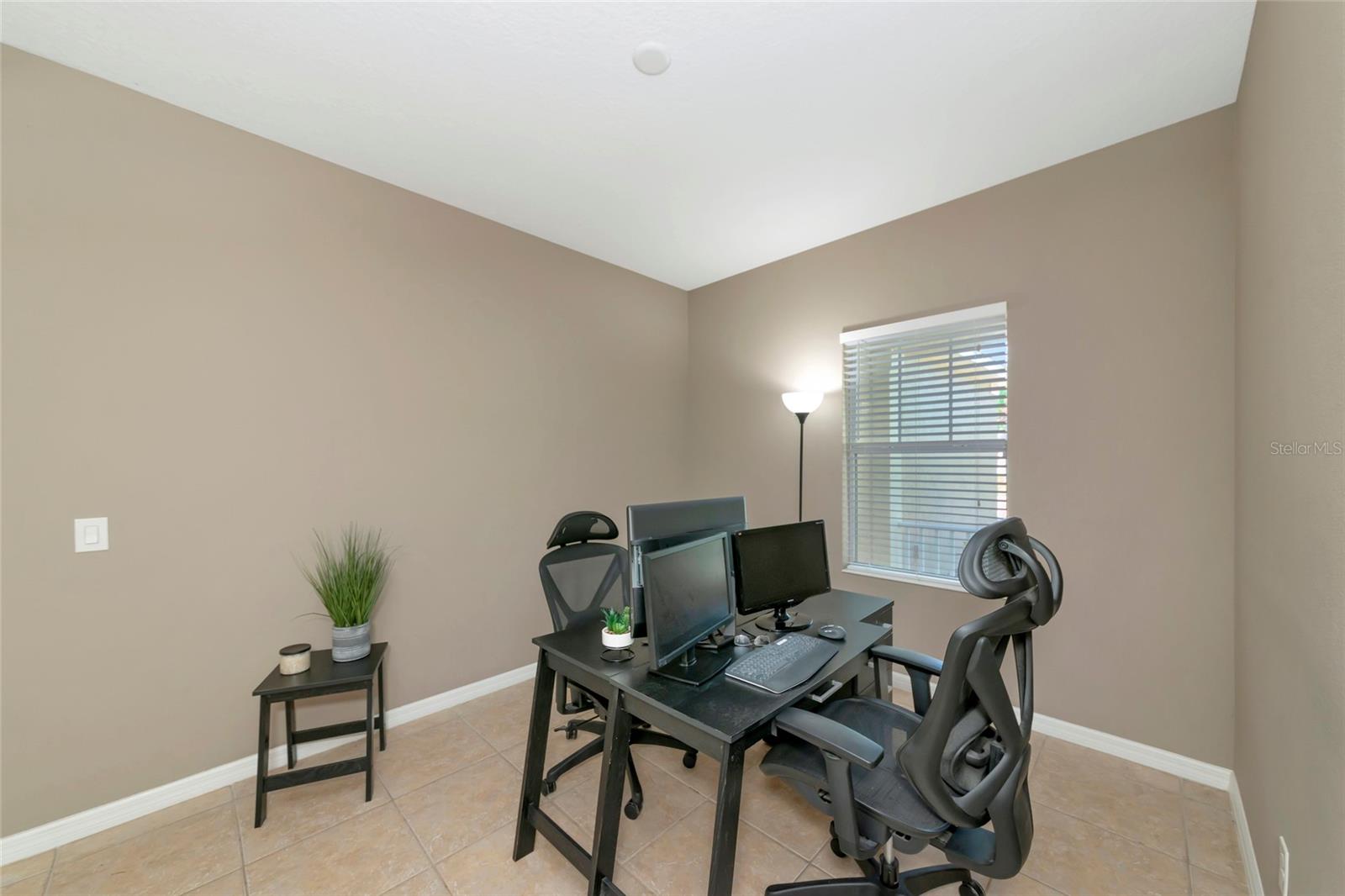 4930 Newport News Cir Property Photo 21