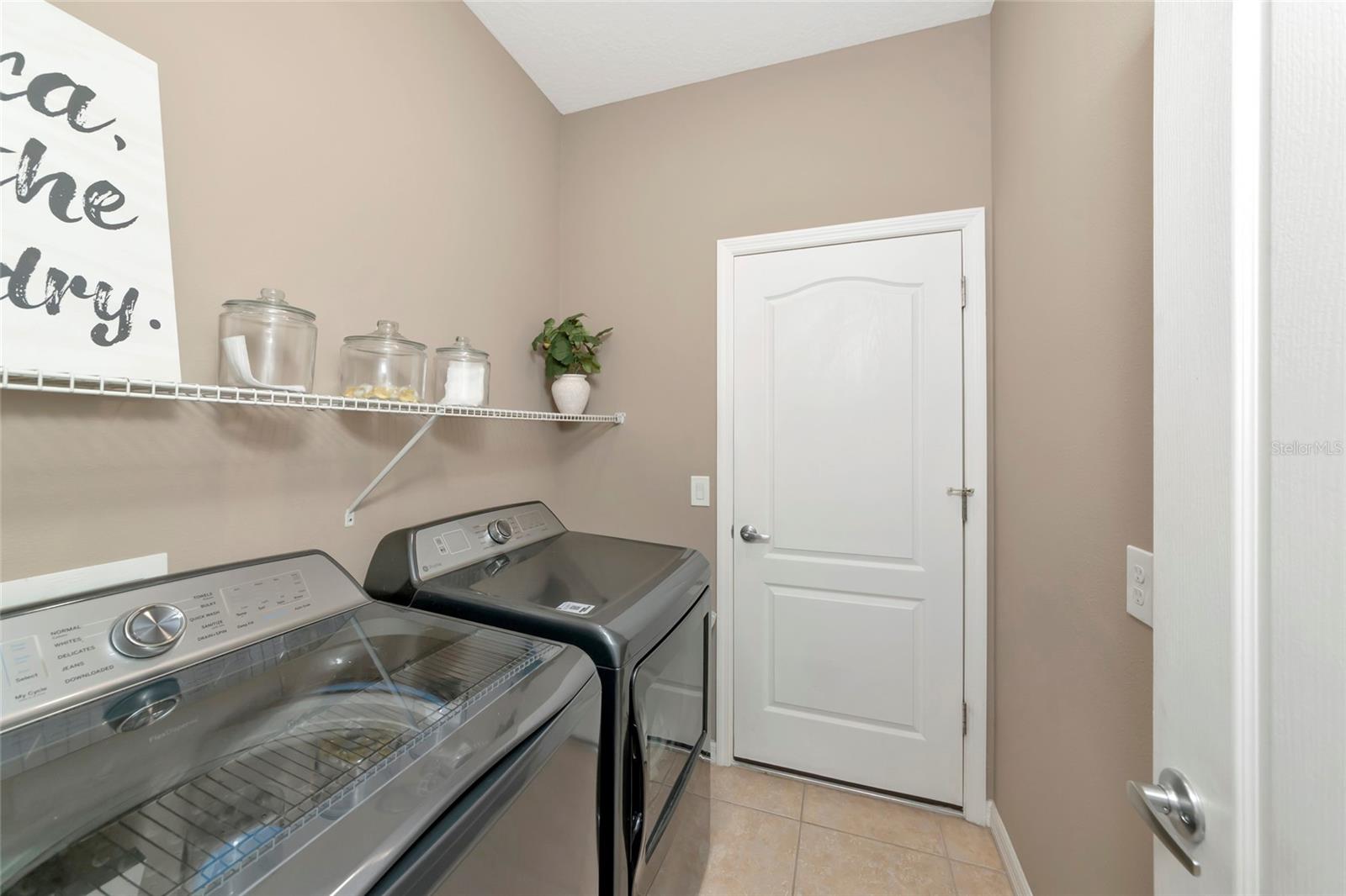 4930 Newport News Cir Property Photo 22