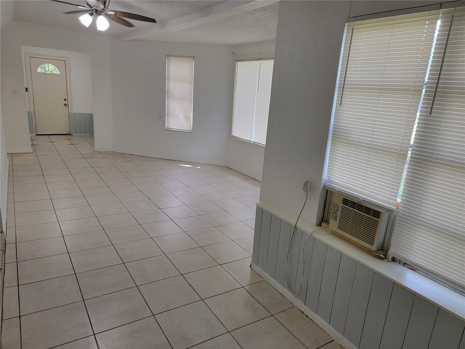 1375 Myrtle St Property Photo 14