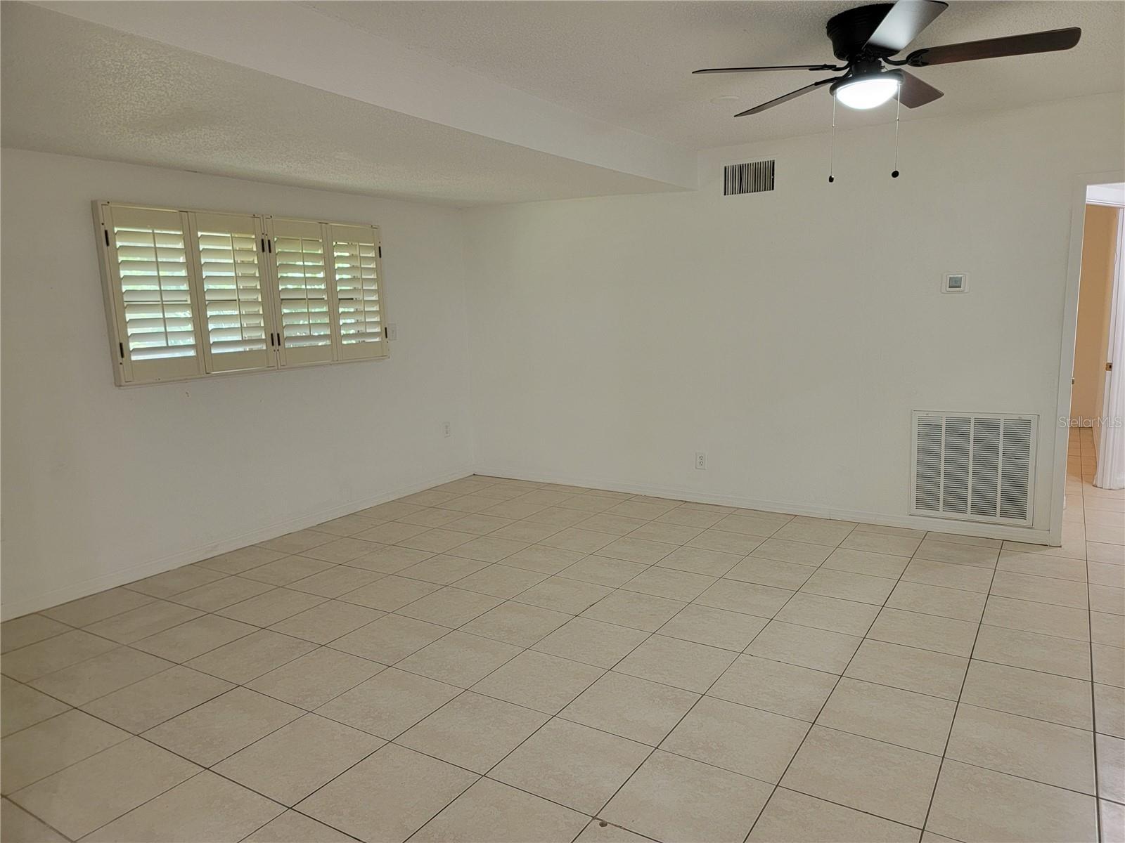 1375 Myrtle St Property Photo 15