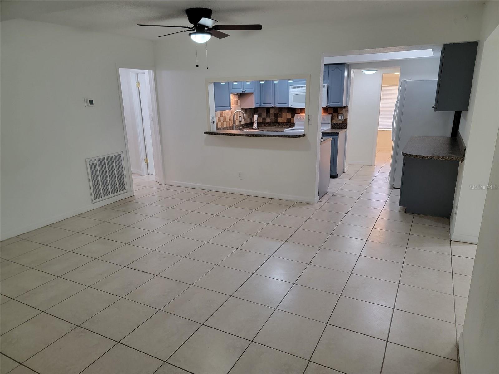 1375 Myrtle St Property Photo 16