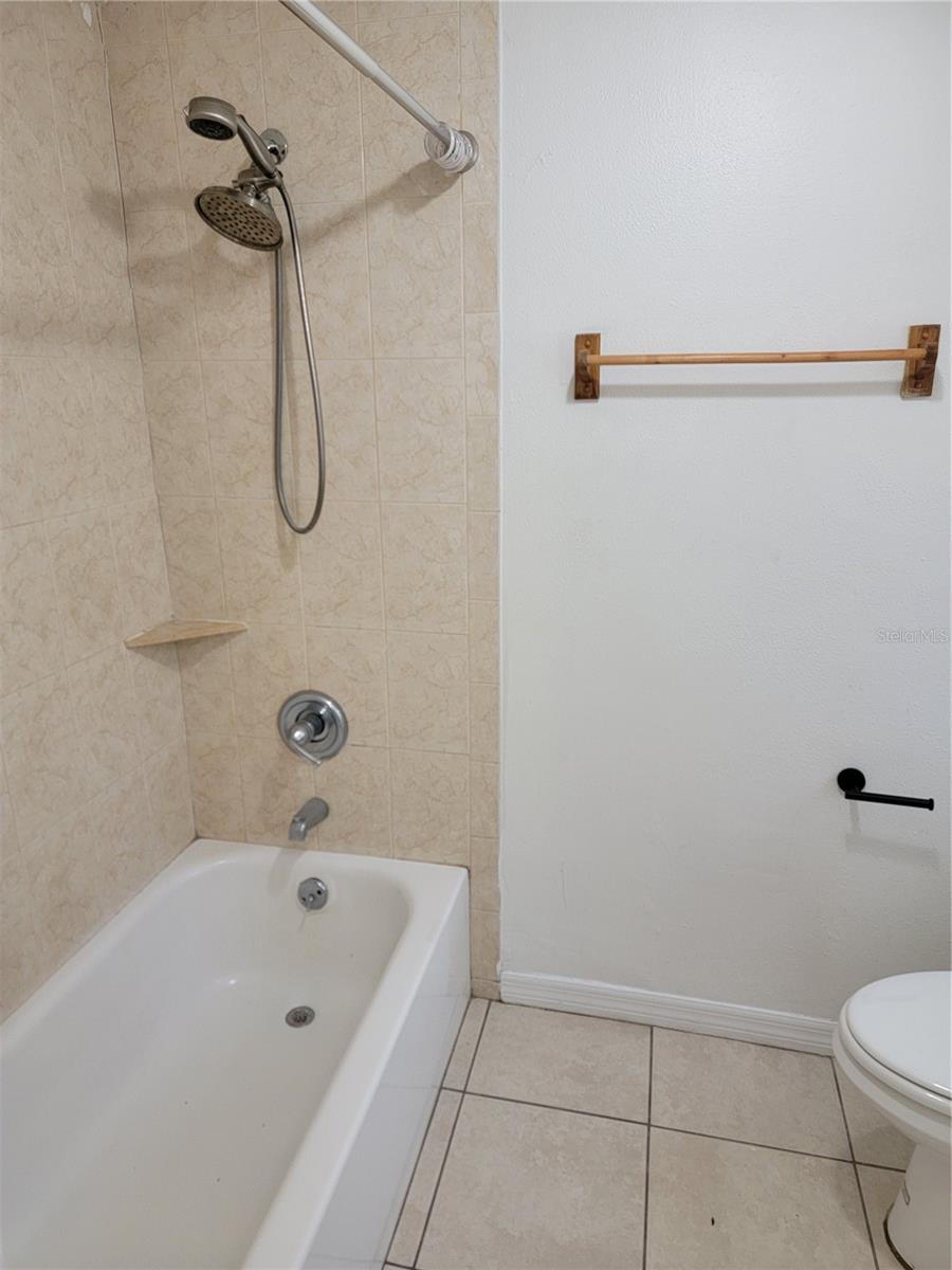 1375 Myrtle St Property Photo 25