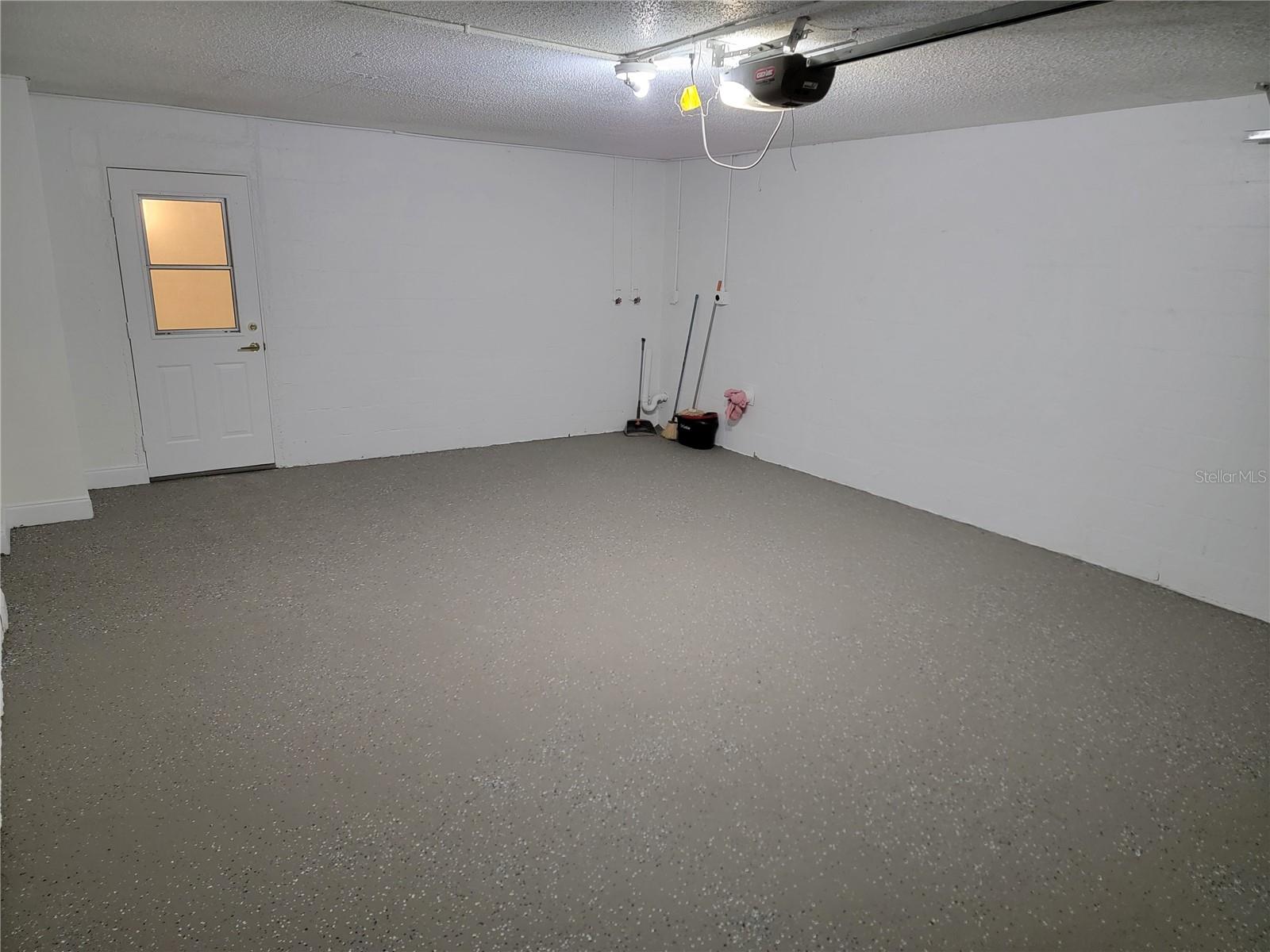 1375 Myrtle St Property Photo 34