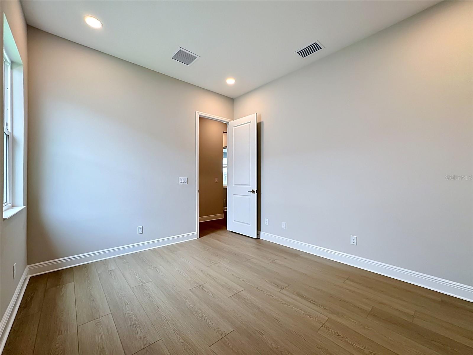 12422 Stonegate Trl Property Photo 35