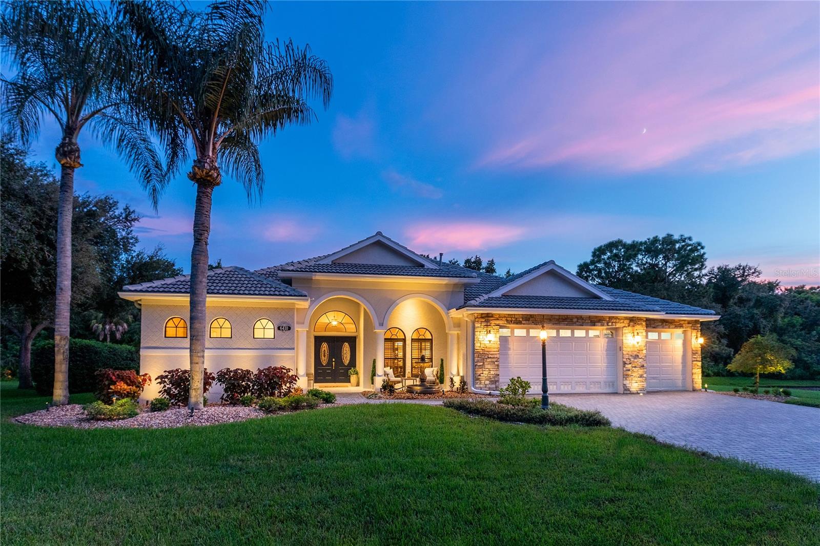 6410 Butlers Crest Dr Property Photo 1