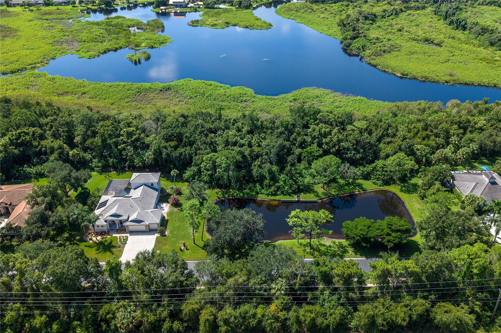 6410 Butlers Crest Dr Property Photo 5