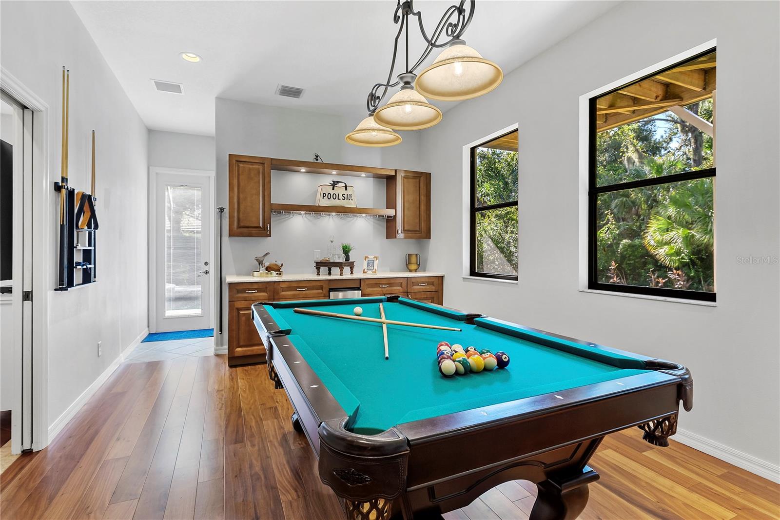 6410 Butlers Crest Dr Property Photo 32