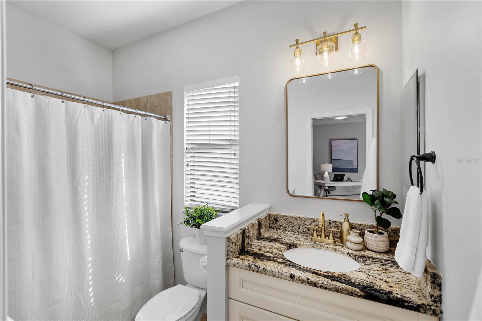 6410 Butlers Crest Dr Property Photo 37