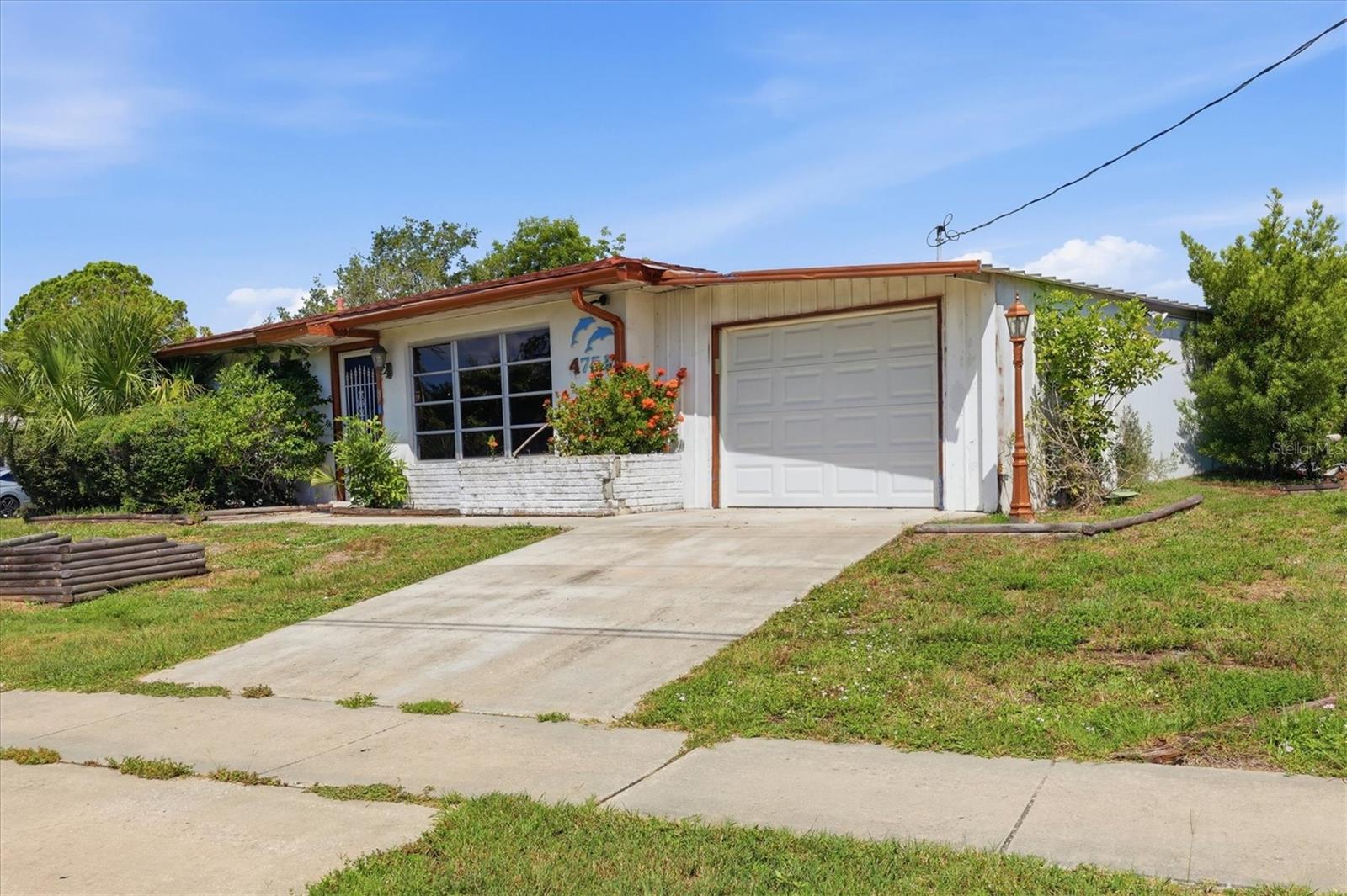 4751 S Biscayne Dr Property Photo 10