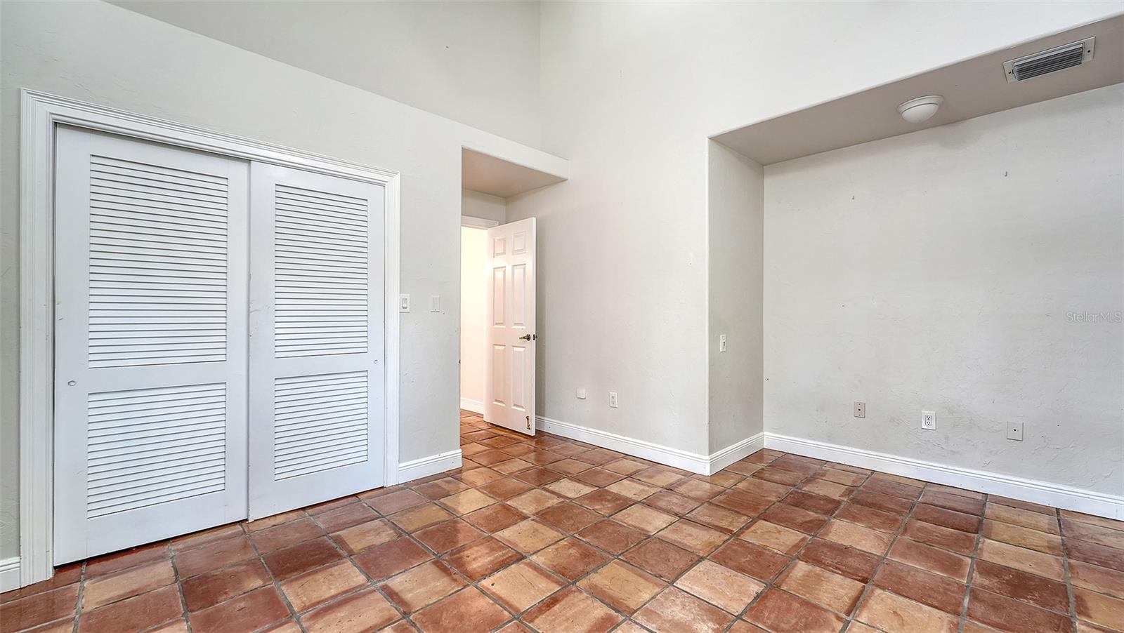 4935 Riverwood Ave Property Photo 40