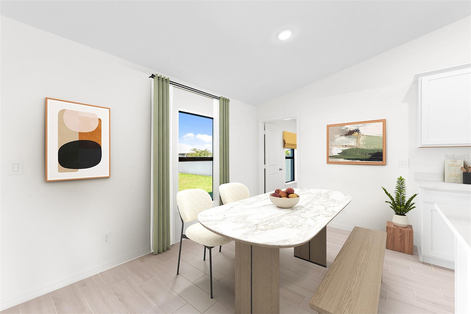 22105 Voltair Ave Property Photo 8