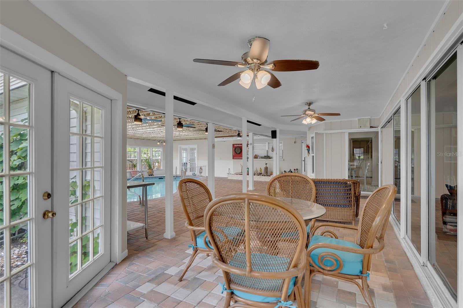 332 Shore Dr Property Photo 39