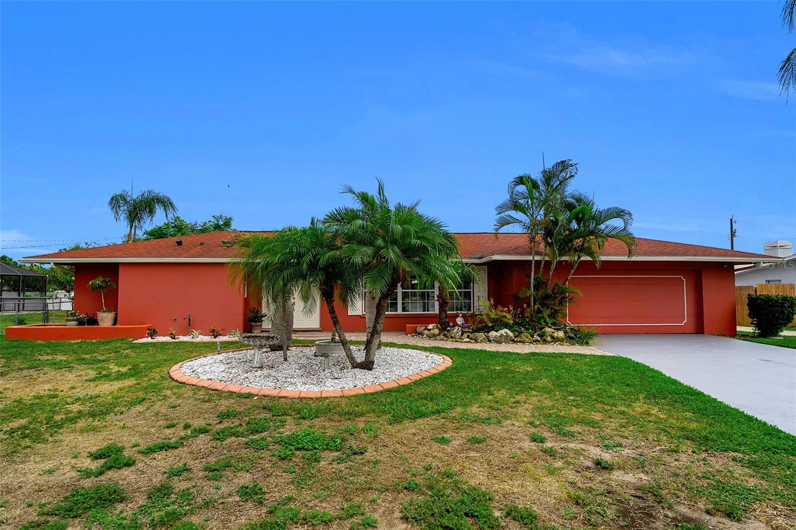 332 Shore Dr Property Photo 55