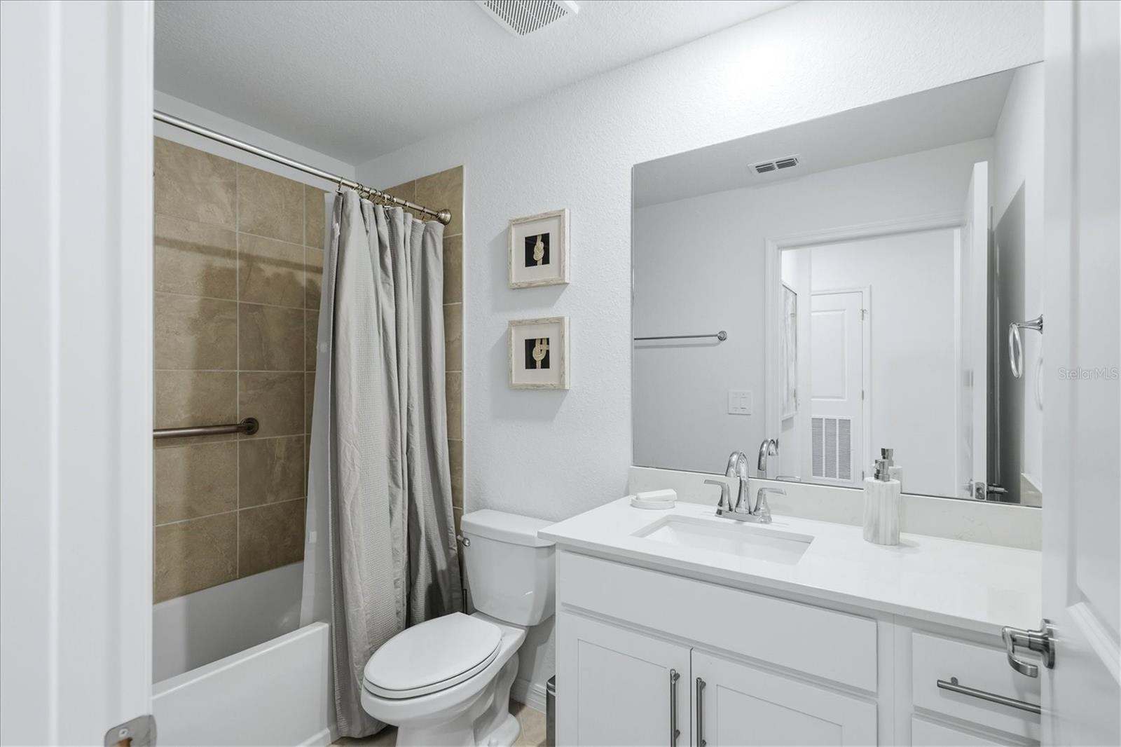 19140 Scallop Loop #102 Property Photo 22