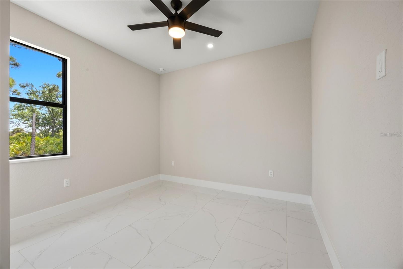 90 Brig Cir S Property Photo 27