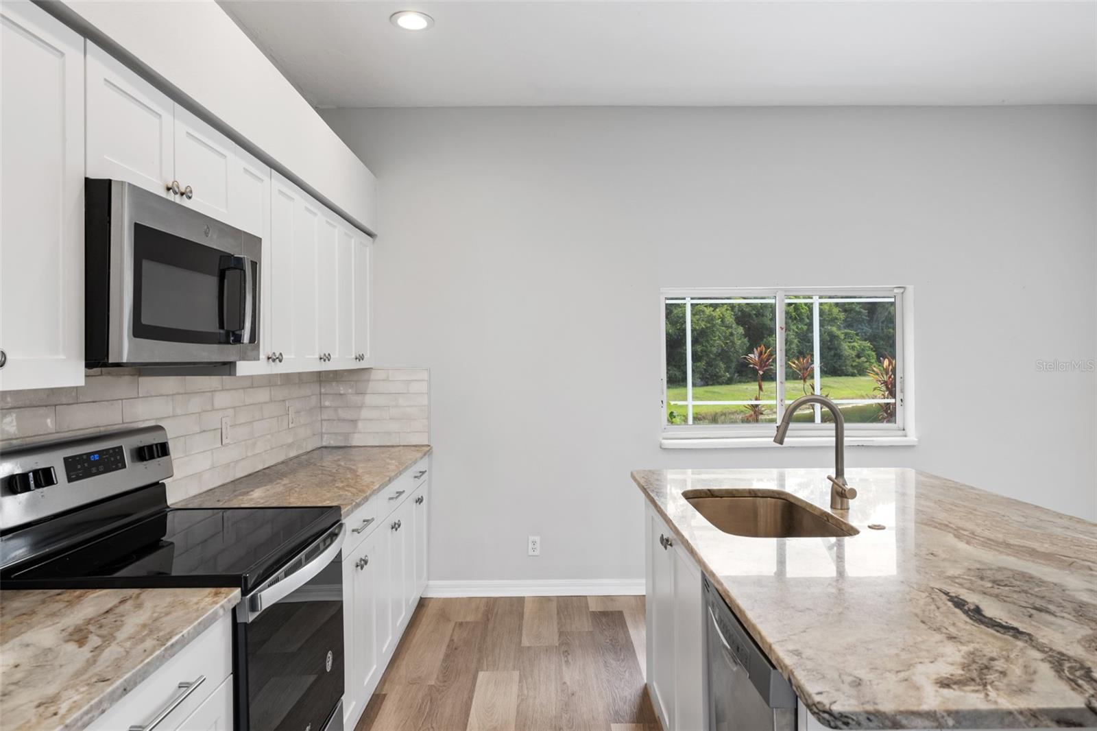 4705 78th Ct E Property Photo 12
