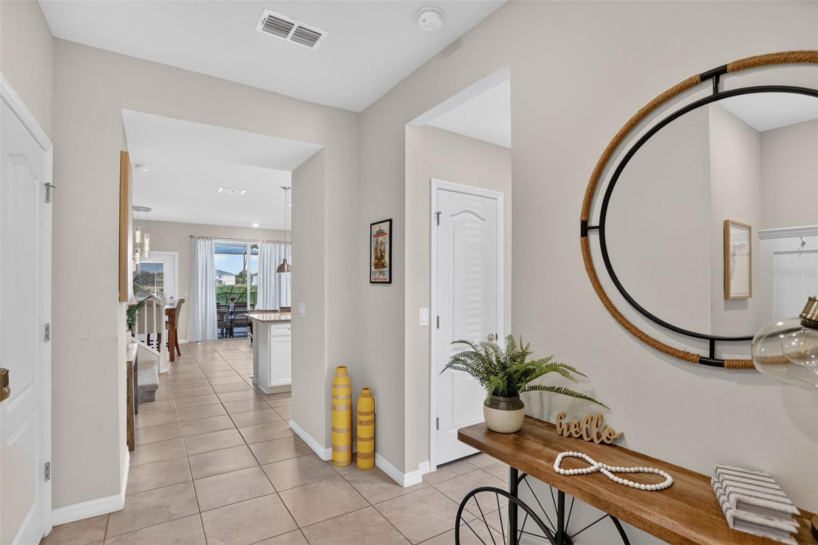 7573 Oak Spring Ln Property Photo 3