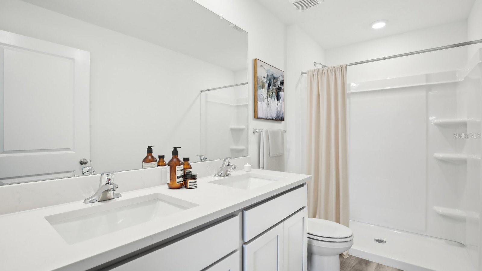 10908 44th Ave E Property Photo 9