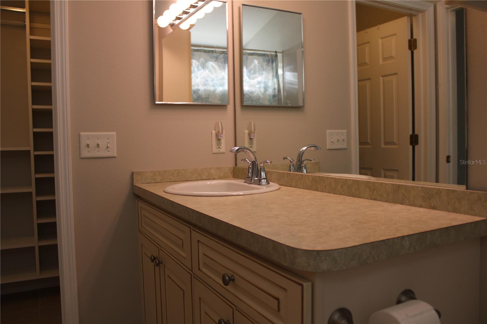 3931 Day Bridge Pl Property Photo 21