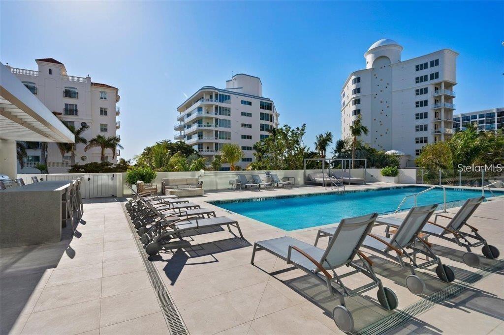 111 Golden Gate Pt #802ph Property Photo 49