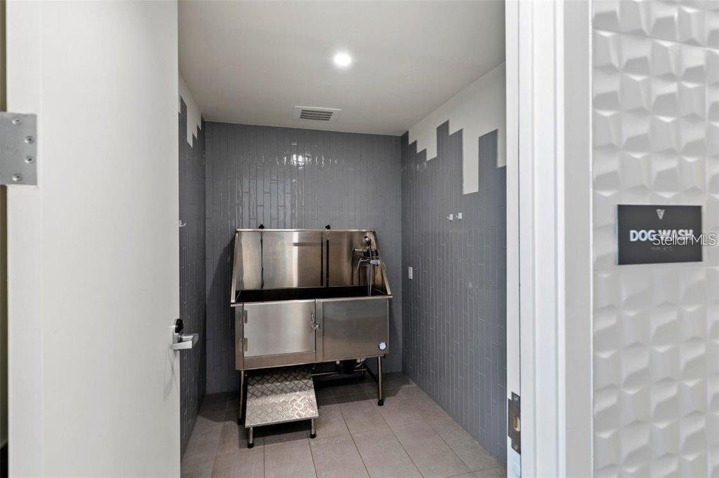 111 Golden Gate Pt #802ph Property Photo 56